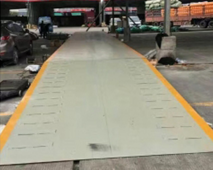 白云區(qū)八方物流園3，16米地磅安裝